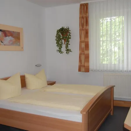 Garni St. Marien Hotel Naumbourg