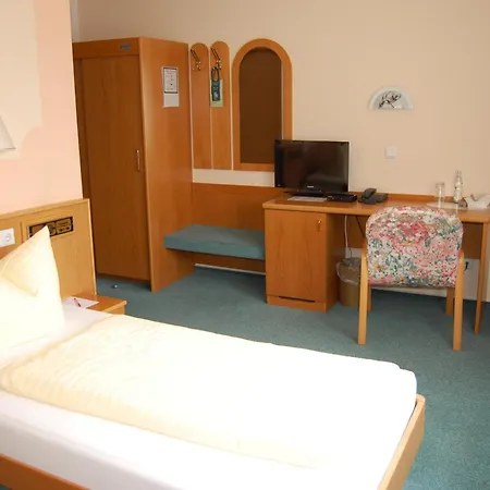 Garni St. Marien Hotell 3*