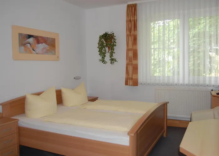 Garni St. Marien Szálloda Naumburg